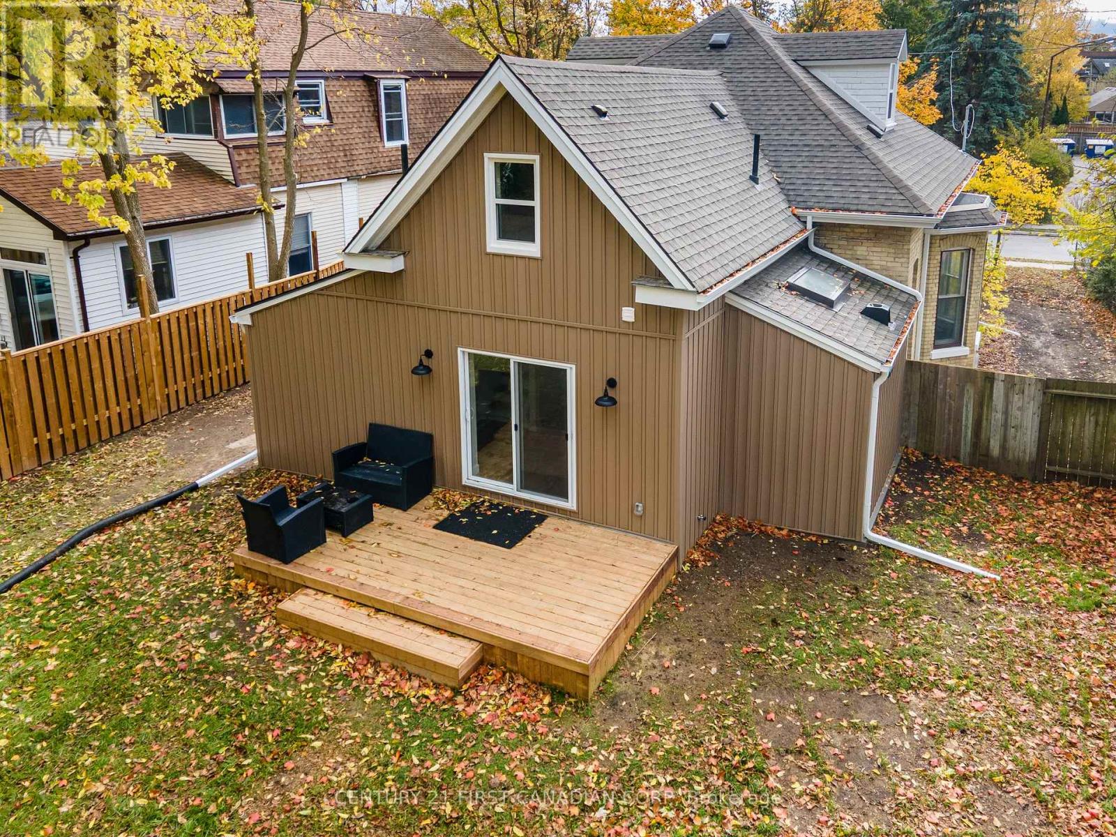 14 Euclid Avenue, London South, Ontario  N6C 1C1 - Photo 39 - X12480350
