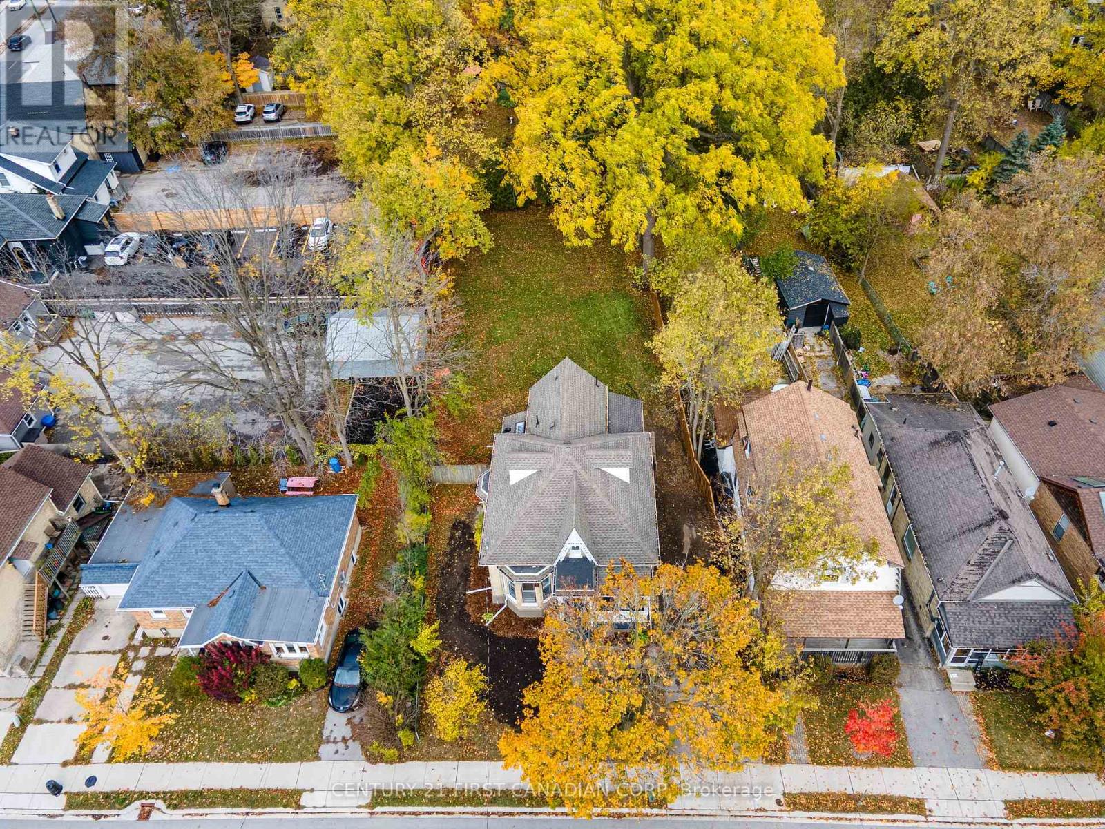 14 Euclid Avenue, London South, Ontario  N6C 1C1 - Photo 41 - X12480350