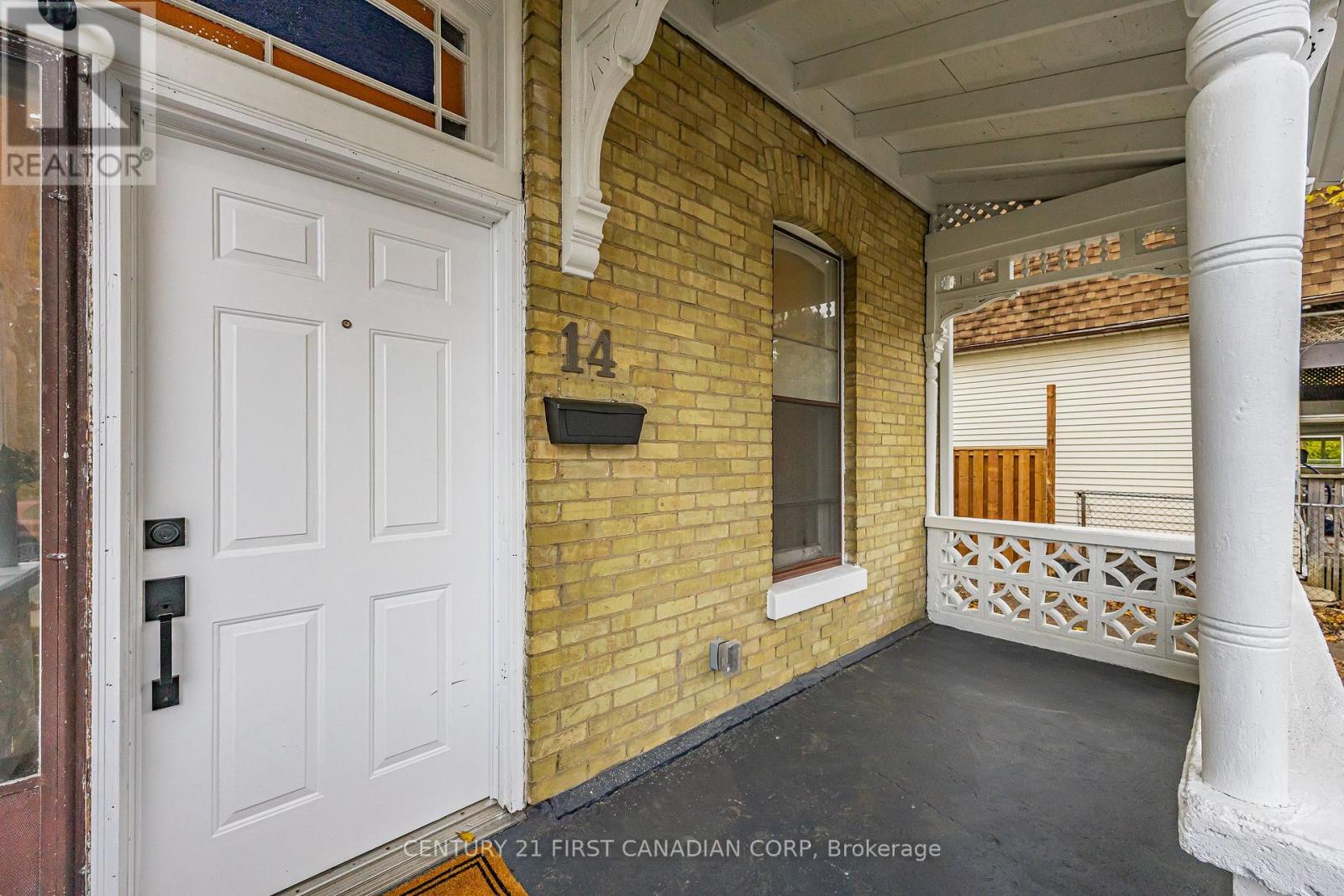 14 Euclid Avenue, London South, Ontario  N6C 1C1 - Photo 6 - X12480350