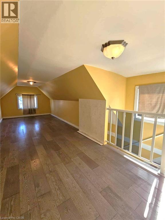 35 Fairleigh Avenue N, Hamilton, Ontario  L8L 6H1 - Photo 13 - 40781780