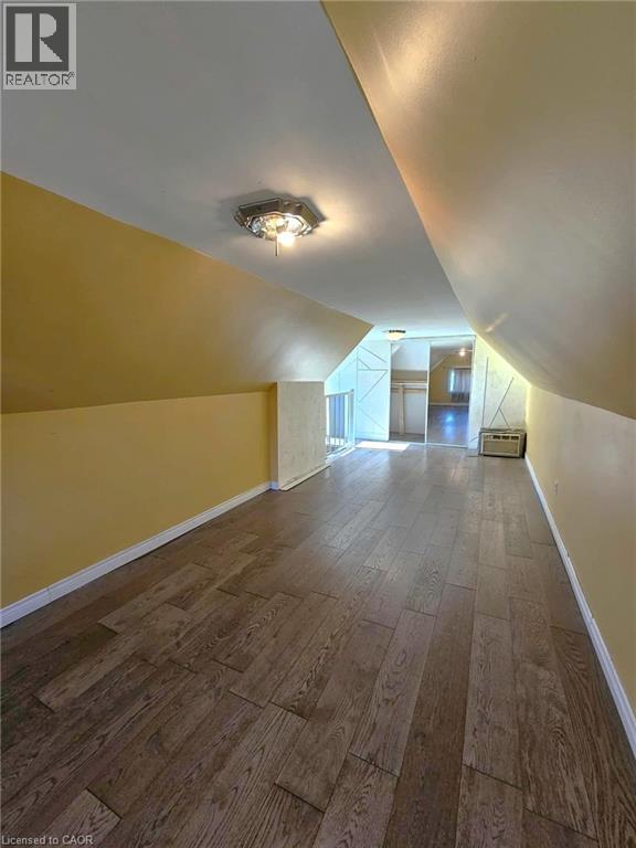35 Fairleigh Avenue N, Hamilton, Ontario  L8L 6H1 - Photo 14 - 40781780