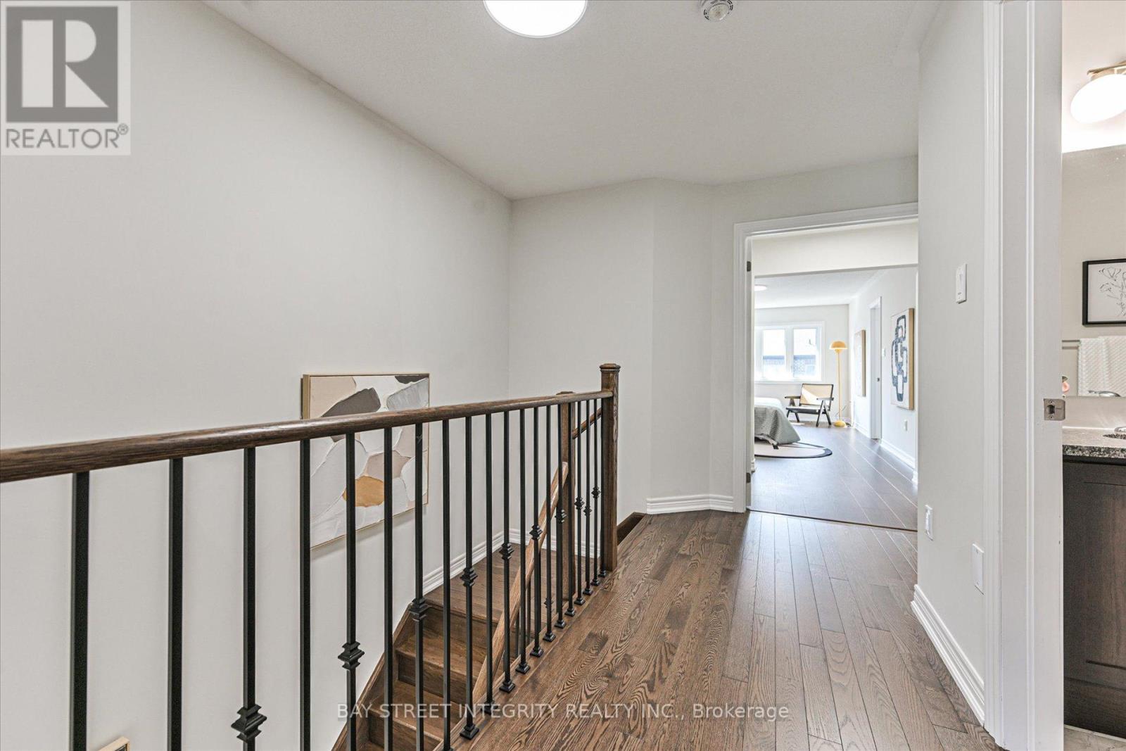 54 Walter Proctor Road, East Gwillimbury, Ontario  L9N 0L6 - Photo 29 - N12480824