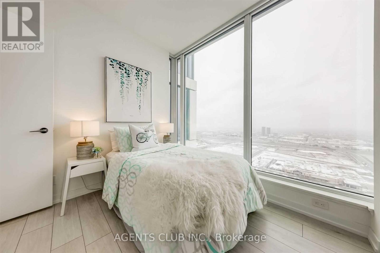 4210 - 5 Buttermill Avenue, Vaughan, Ontario  L4K 0J5 - Photo 17 - N12480884