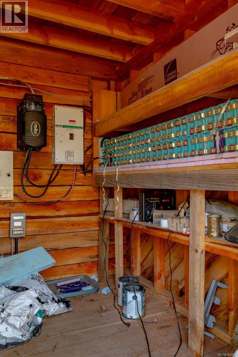 2 Main Rd, Lasqueti Island, British Columbia  V0R 2J0 - Photo 18 - 982981