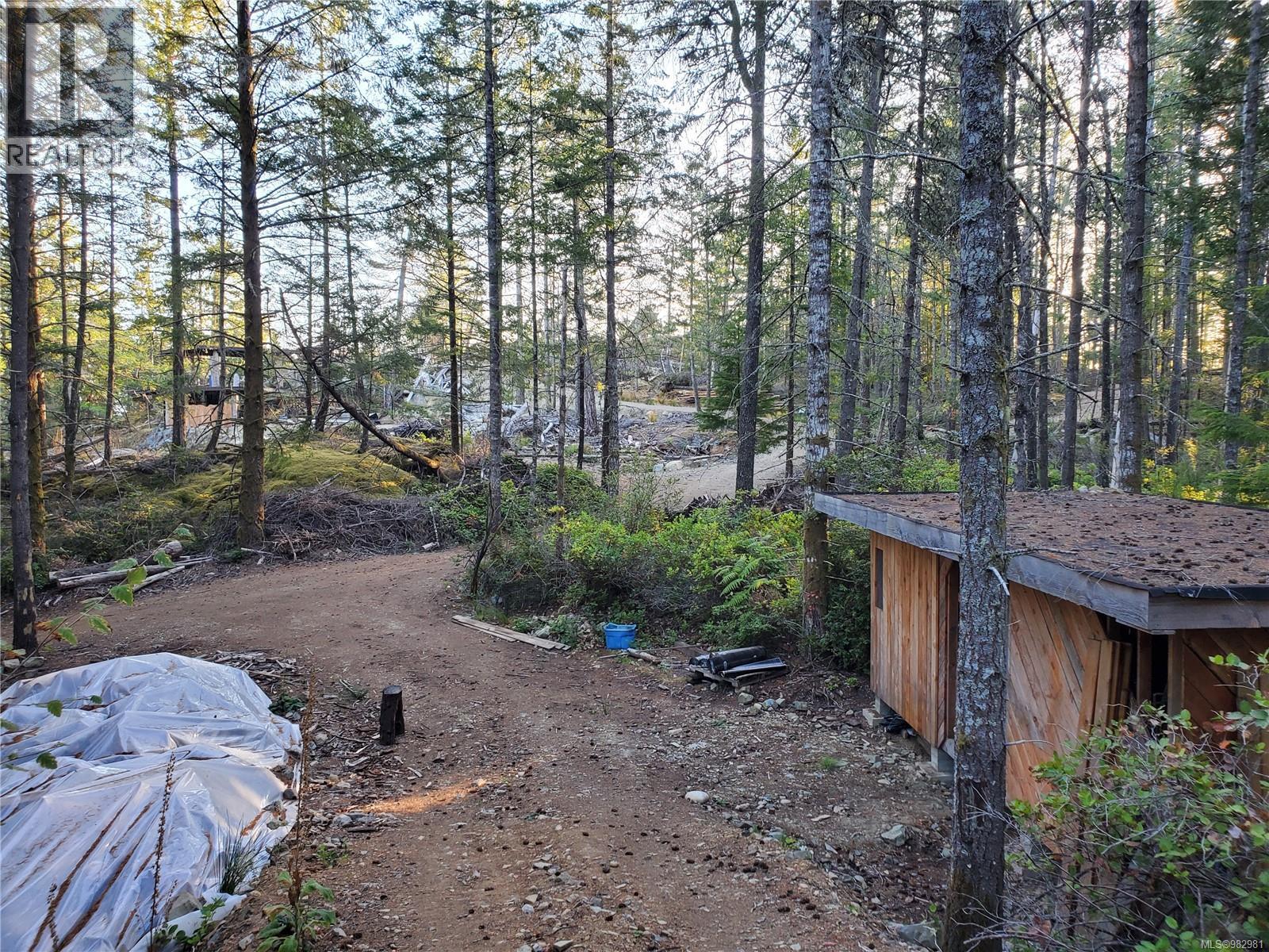 2 Main Rd, Lasqueti Island, British Columbia  V0R 2J0 - Photo 37 - 982981