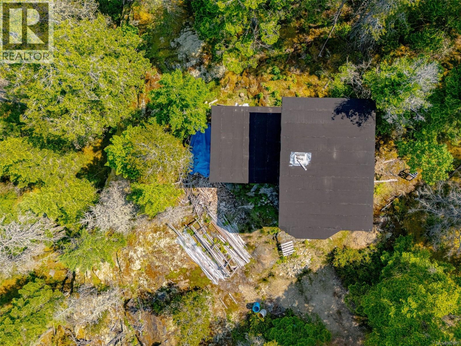 2 Main Rd, Lasqueti Island, British Columbia  V0R 2J0 - Photo 5 - 982981