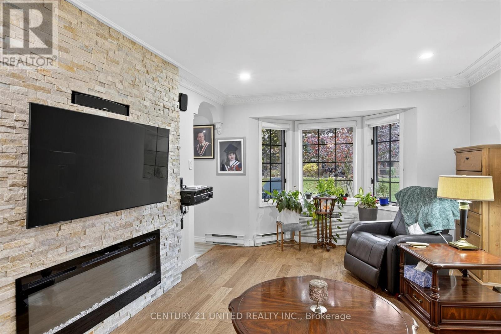 8 - 635 Whitaker Street, Peterborough, Ontario  K9H 7L5 - Photo 13 - X12480942