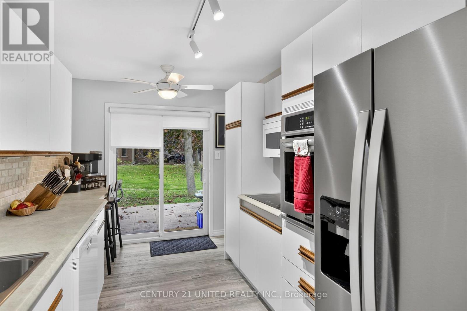 8 - 635 Whitaker Street, Peterborough, Ontario  K9H 7L5 - Photo 14 - X12480942