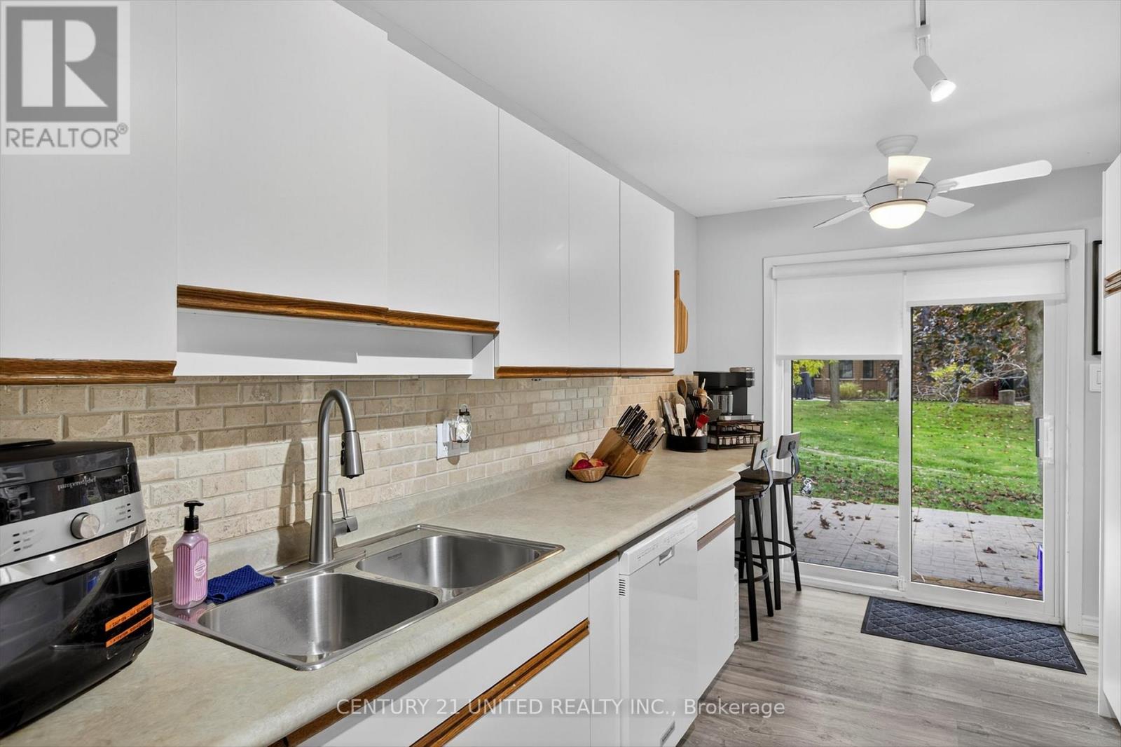 8 - 635 Whitaker Street, Peterborough, Ontario  K9H 7L5 - Photo 15 - X12480942