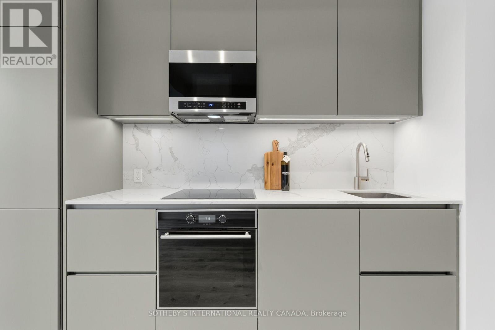 418s - 110 Broadway Avenue, Toronto, Ontario  M4P 1V7 - Photo 13 - C12466258