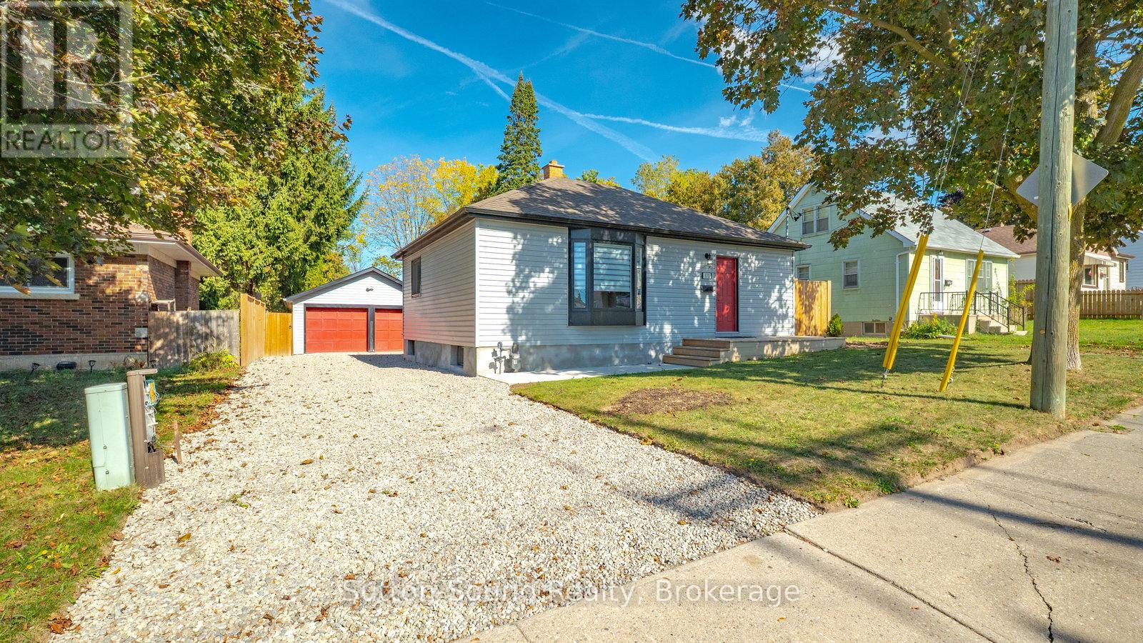 370 Grey Street, Brantford, Ontario  N3S 4X4 - Photo 2 - X12480890