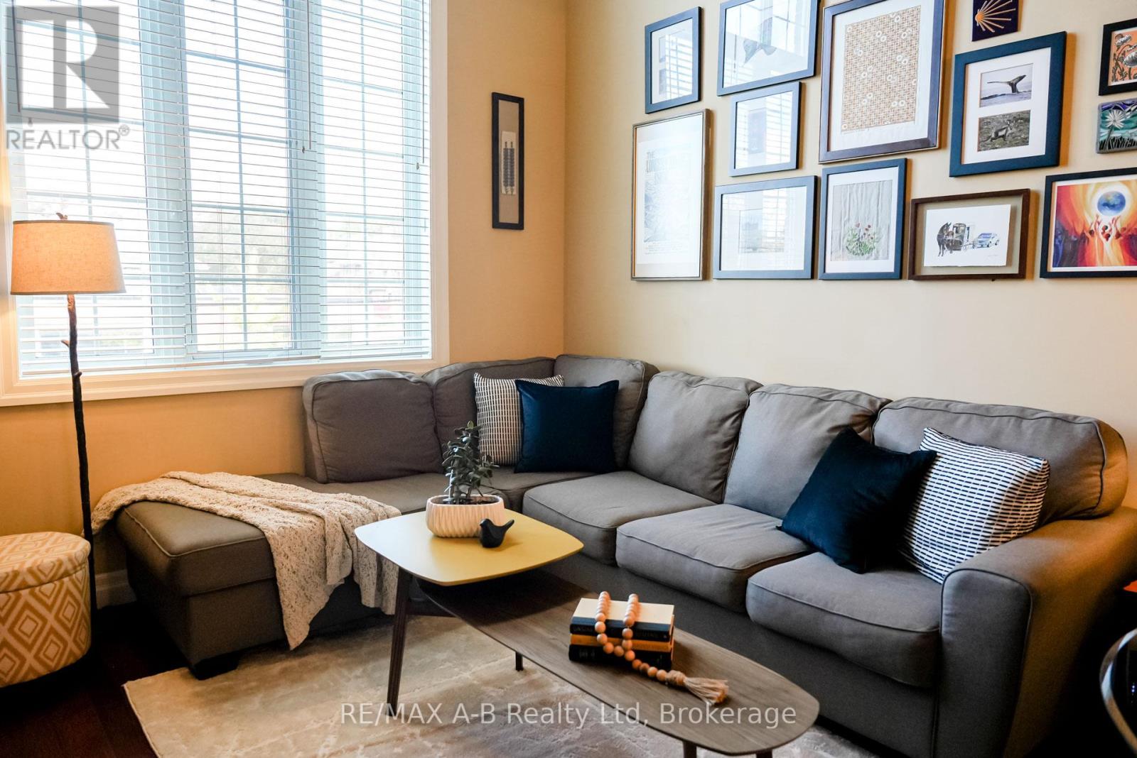 305 - 555 King Street E, Kitchener, Ontario  N2G 2L9 - Photo 7 - X12480927