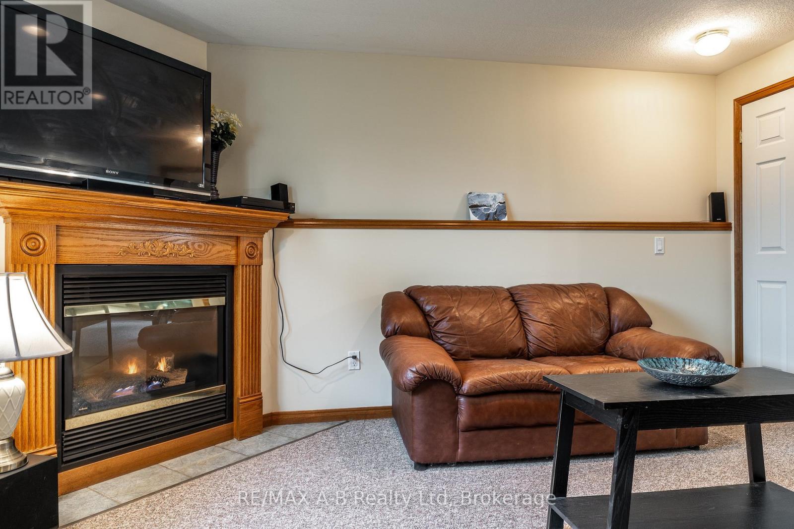 65 Parkhaven Crescent, St. Marys, Ontario  N4X 1E7 - Photo 29 - X12480968