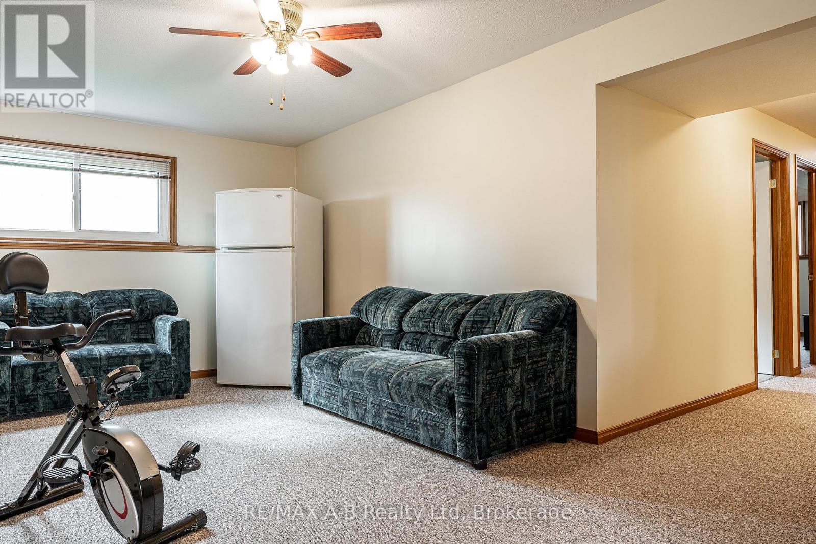 65 Parkhaven Crescent, St. Marys, Ontario  N4X 1E7 - Photo 31 - X12480968