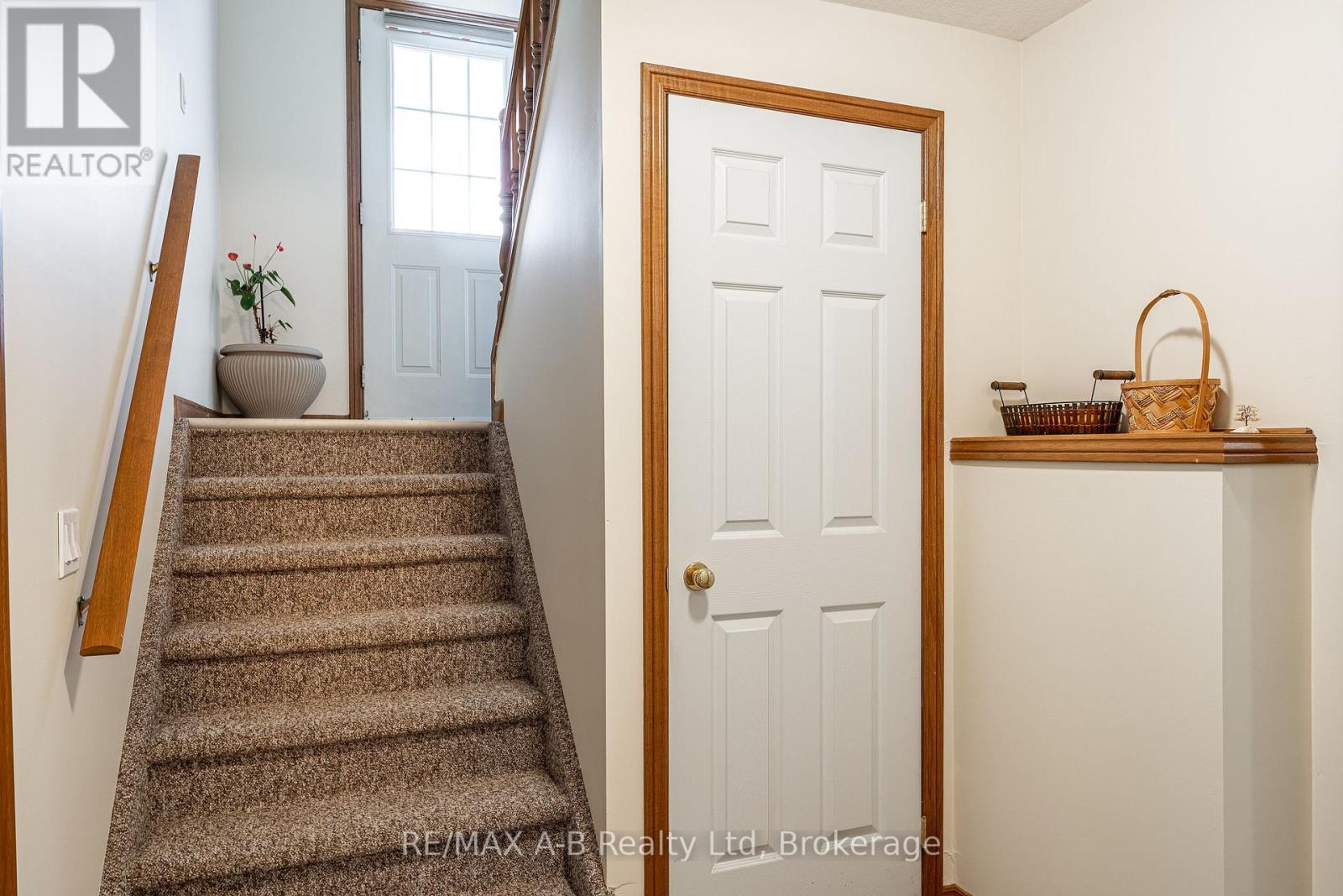 65 Parkhaven Crescent, St. Marys, Ontario  N4X 1E7 - Photo 35 - X12480968