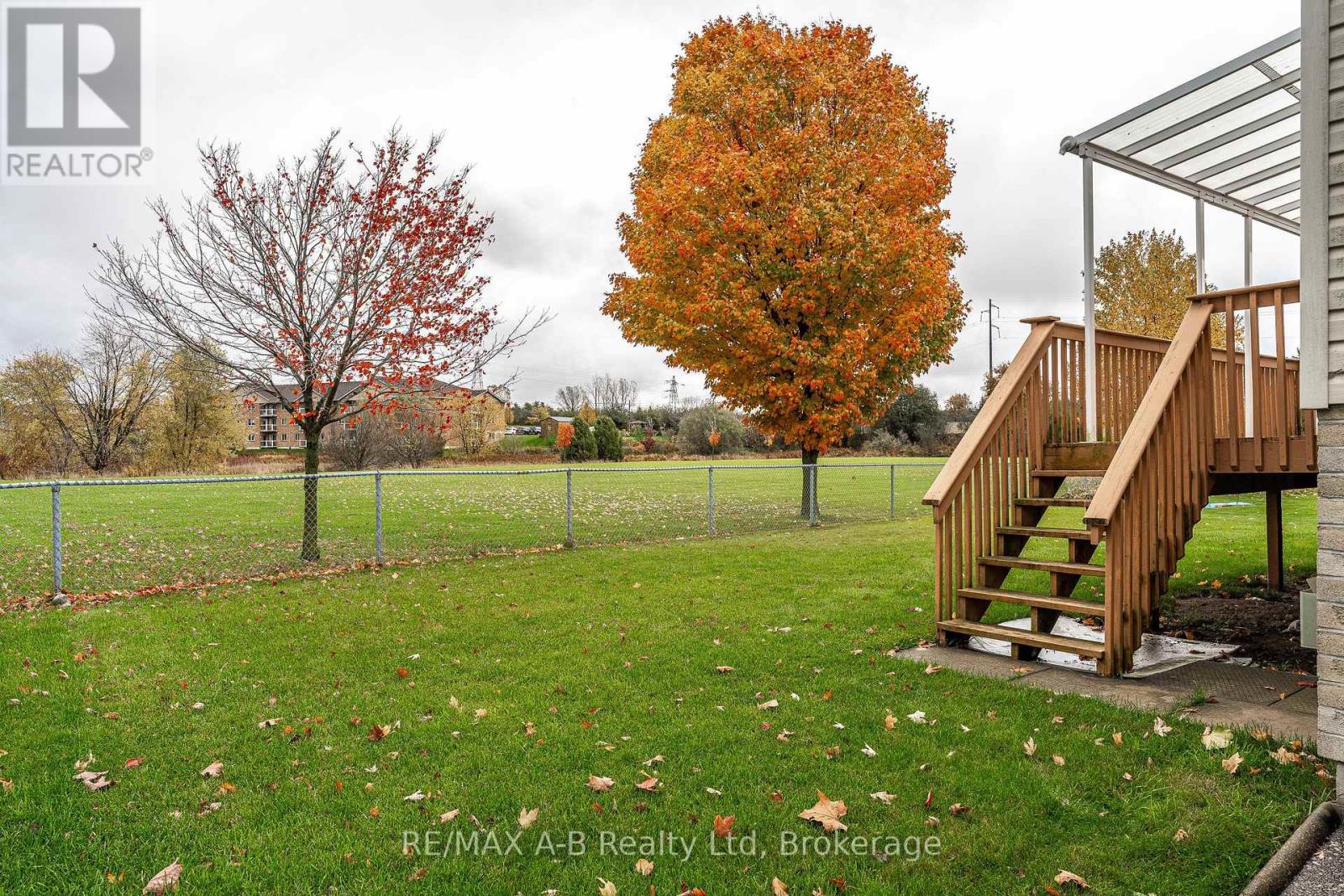 65 Parkhaven Crescent, St. Marys, Ontario  N4X 1E7 - Photo 40 - X12480968