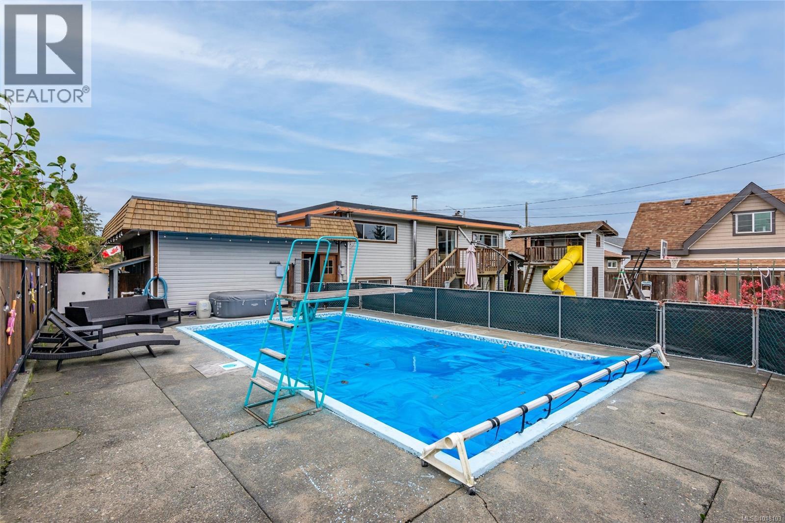 1631 20th Ave, Campbell River, British Columbia  V9W 4N1 - Photo 10 - 1018103