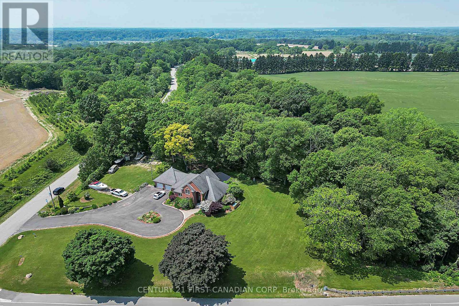 42580 Roberts Line, Central Elgin, Ontario  N0L 2L0 - Photo 45 - X12480952