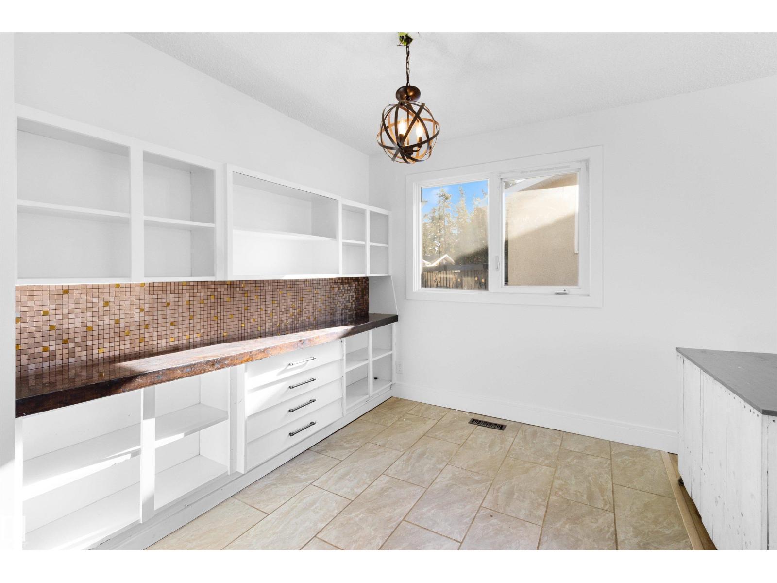 3427 78 St Nw, Edmonton, Alberta  T6K 0E1 - Photo 10 - E4463394