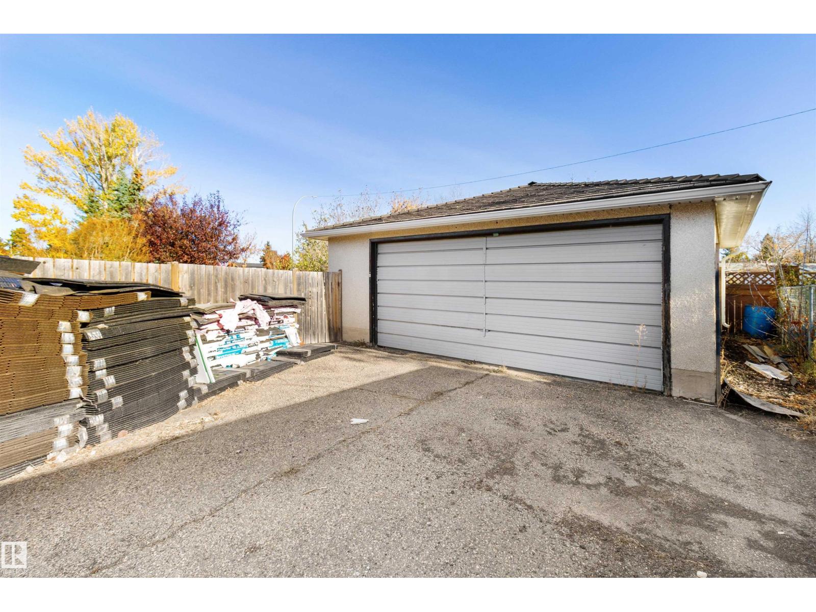 3427 78 St Nw, Edmonton, Alberta  T6K 0E1 - Photo 47 - E4463394