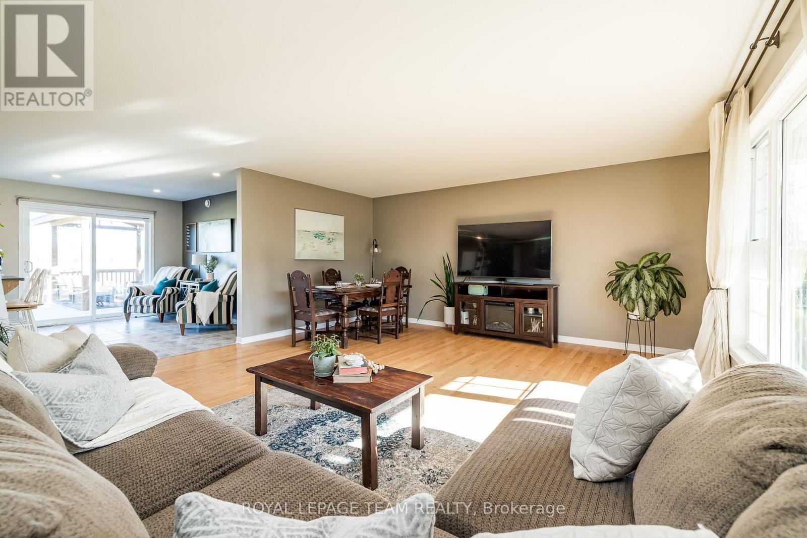 344 Richardson Road, Montague, Ontario  K0G 1N0 - Photo 9 - X12480913