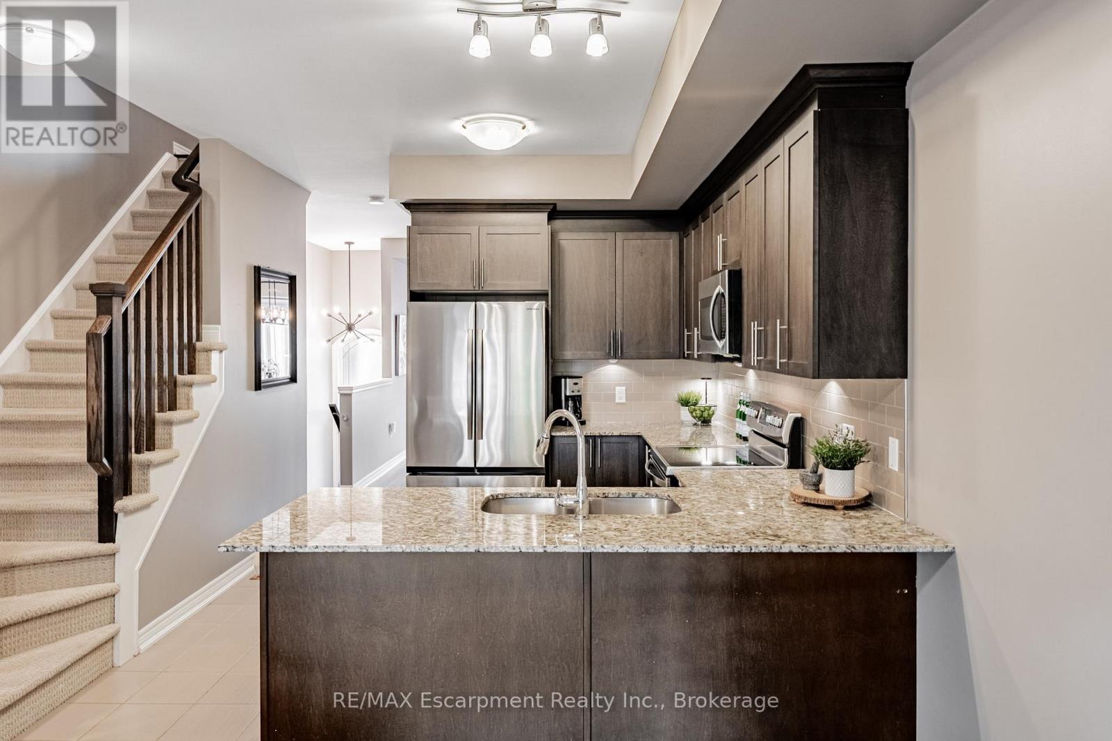 4148 Galileo Common, Burlington, Ontario  L7L 0G7 - Photo 7 - W12480910