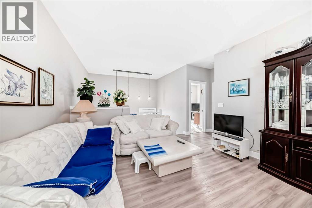 11 Ian Way, Sylvan Lake, Alberta  T4S 0T6 - Photo 5 - A2266436