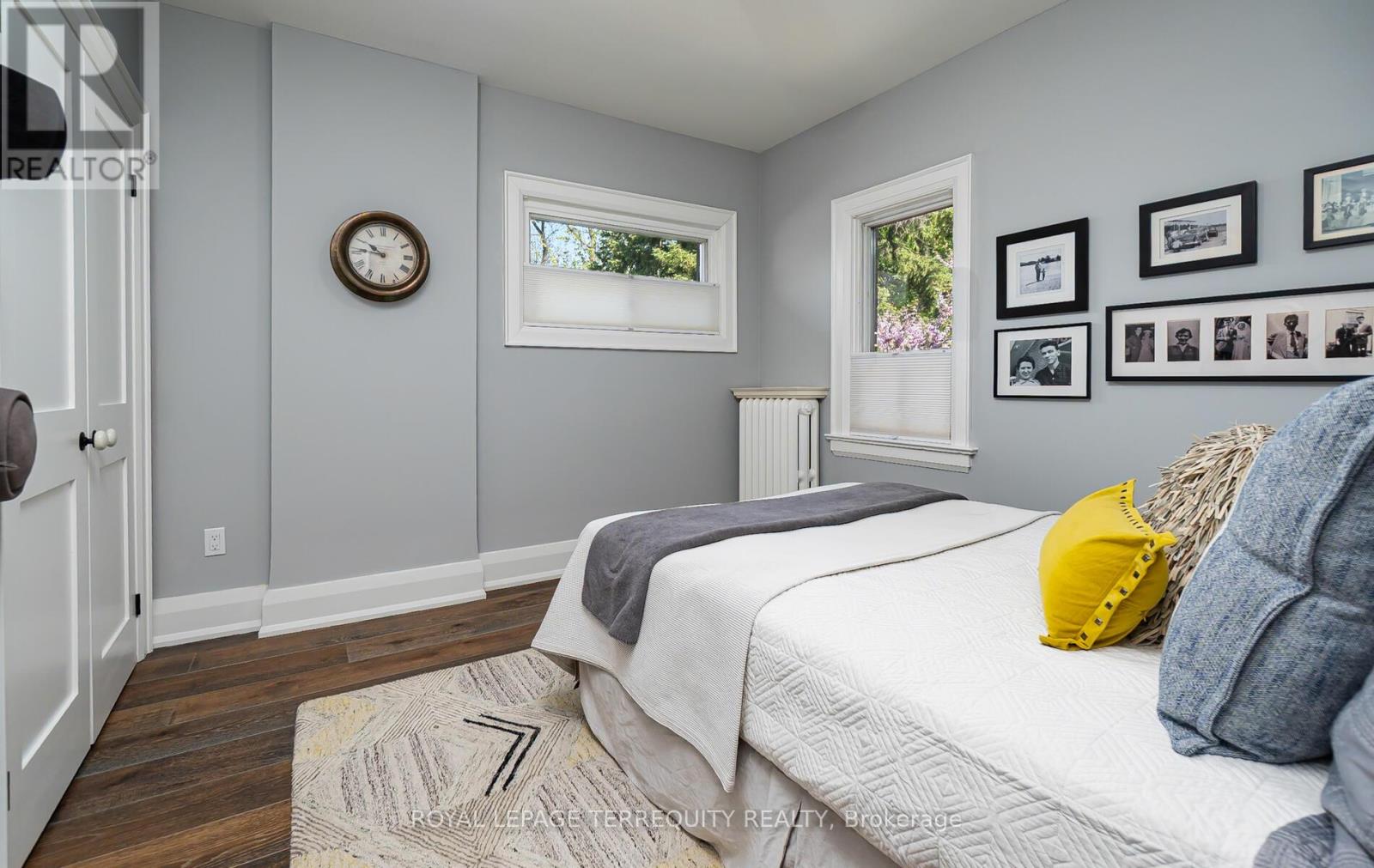 59 Baby Point Road, Toronto, Ontario  M6S 2G4 - Photo 21 - W12480827
