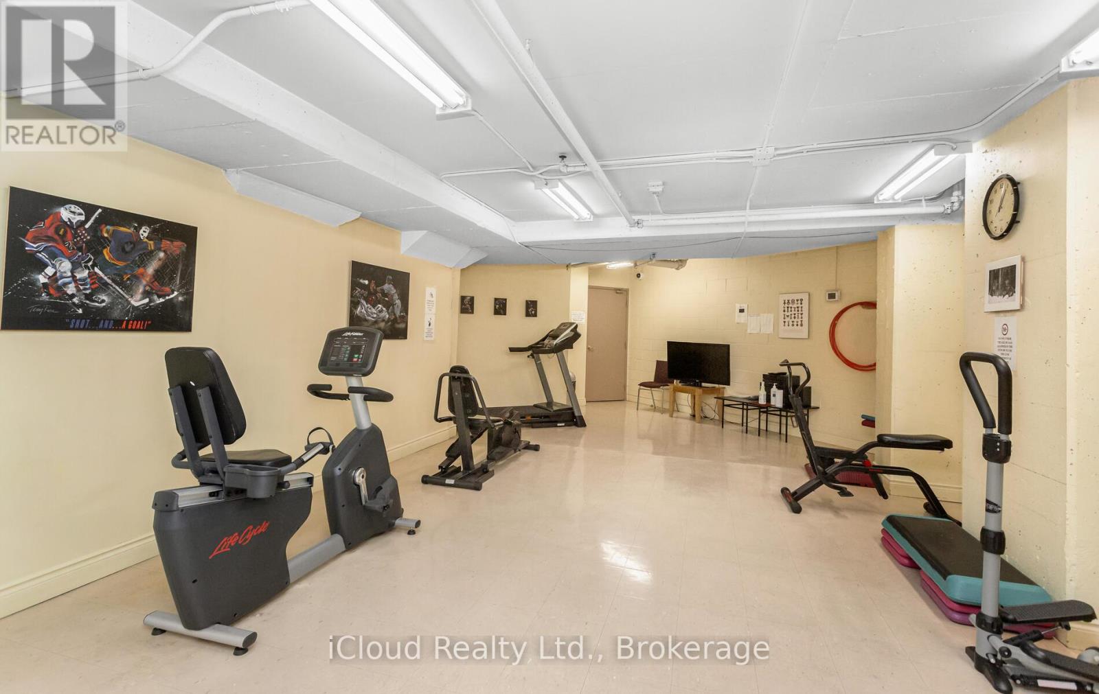 606 - 10 Dayspring Circle, Brampton, Ontario  L6P 1B9 - Photo 28 - W12480836