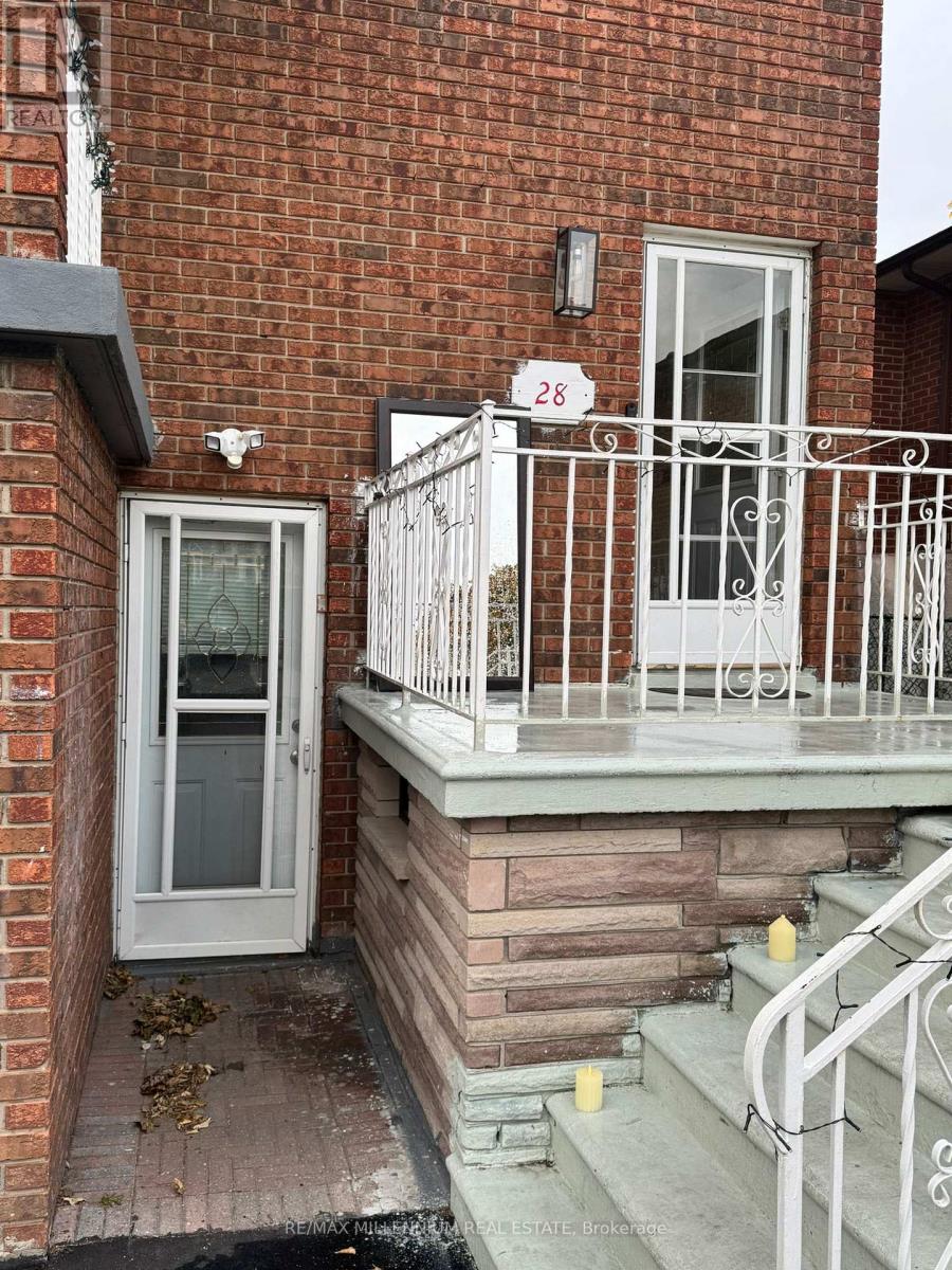 Basement - 28 Bramhall Court, Brampton, Ontario  L6V 3L2 - Photo 2 - W12480844