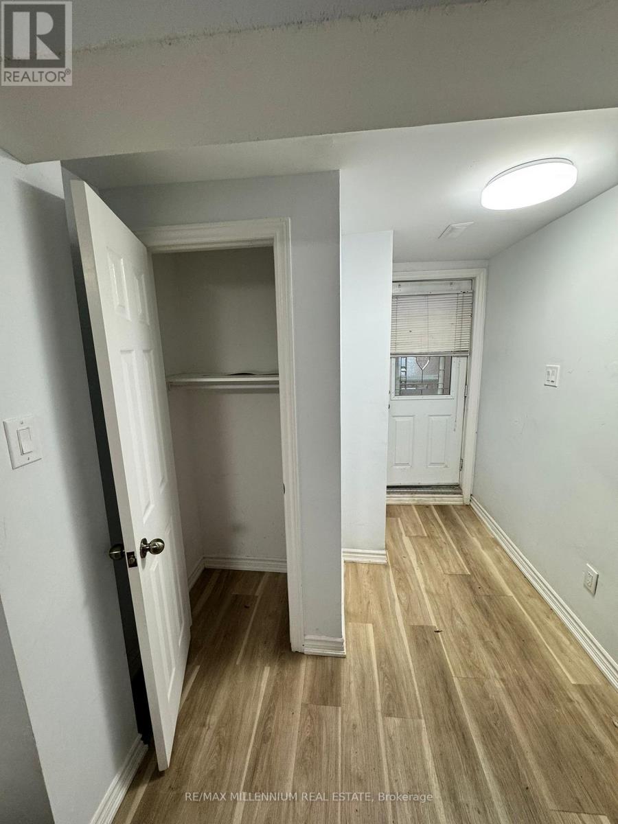Basement - 28 Bramhall Court, Brampton, Ontario  L6V 3L2 - Photo 8 - W12480844