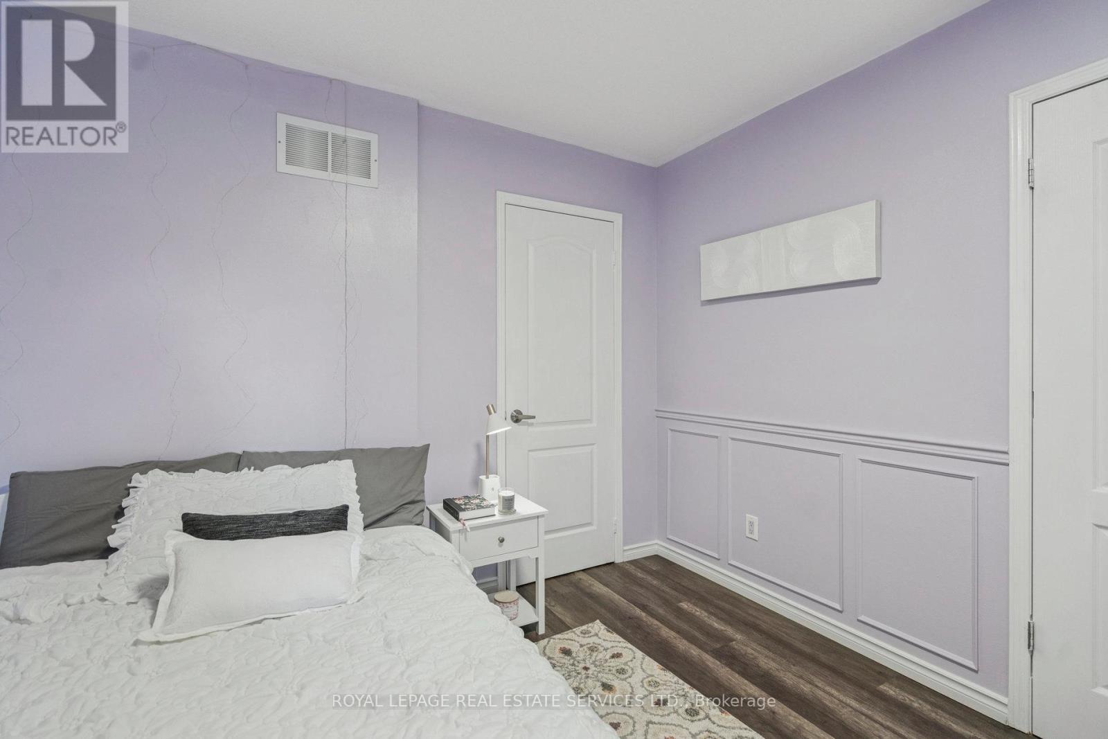 2293 Seton Crescent, Burlington, Ontario  L7L 6Y4 - Photo 33 - W12480846
