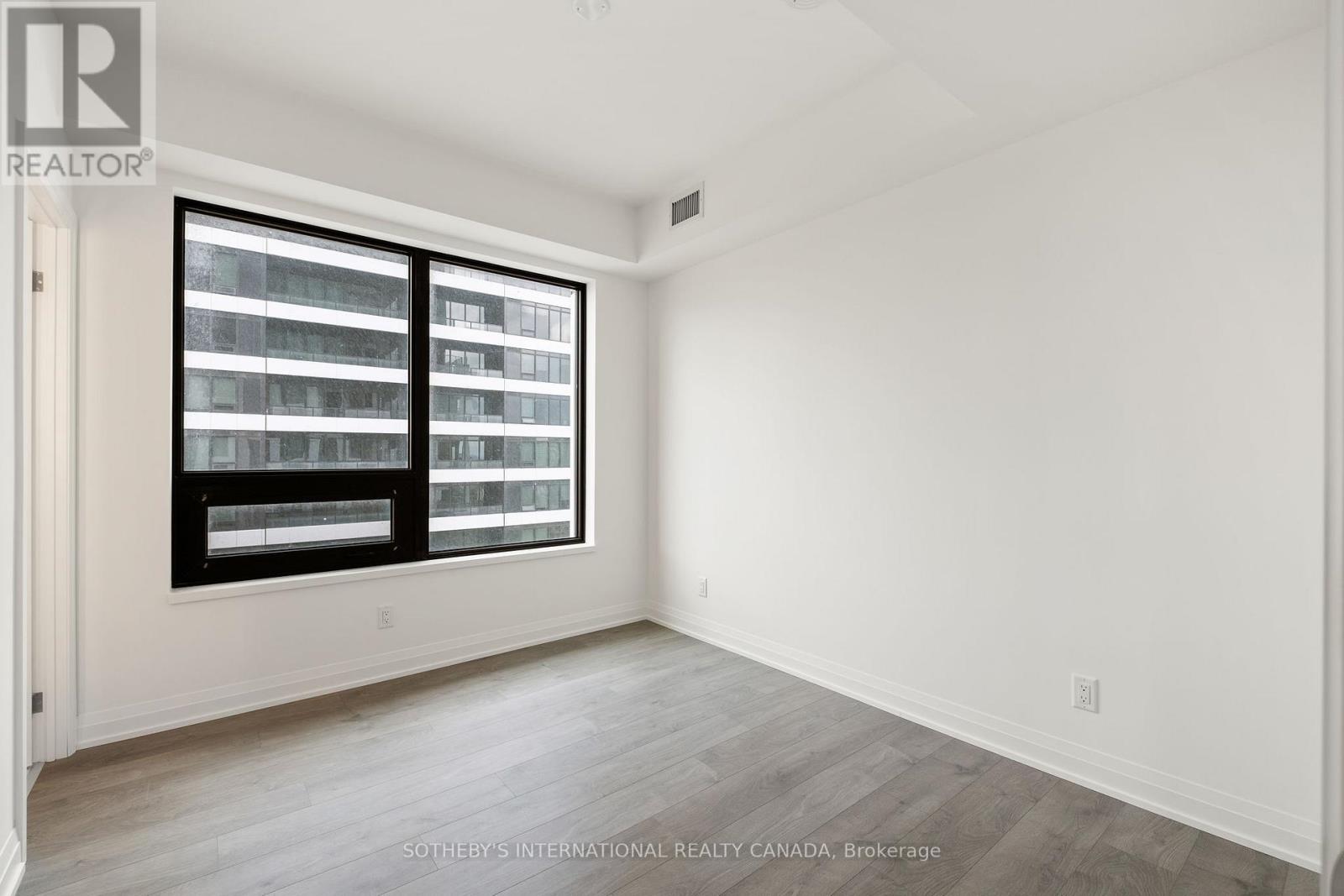 2107 - 4015 The Exchange Street, Mississauga, Ontario  L5B 0N9 - Photo 19 - W12480850