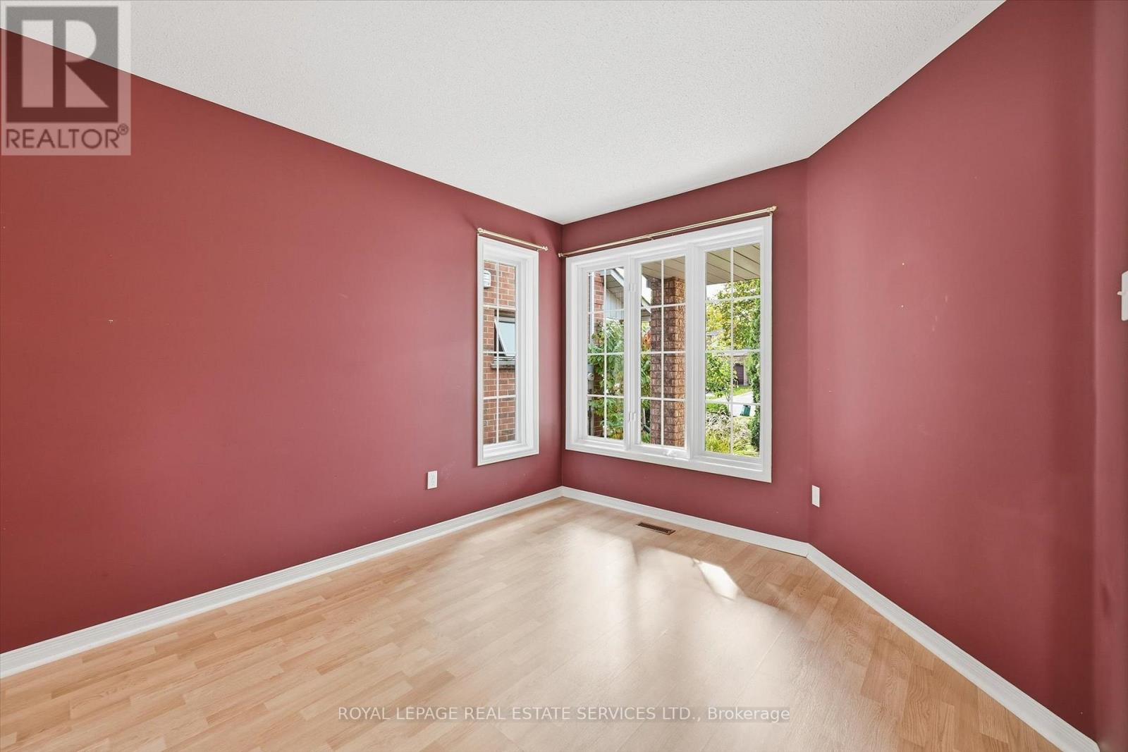 513 Fothergill Boulevard, Burlington, Ontario  L7L 6C8 - Photo 7 - W12480855