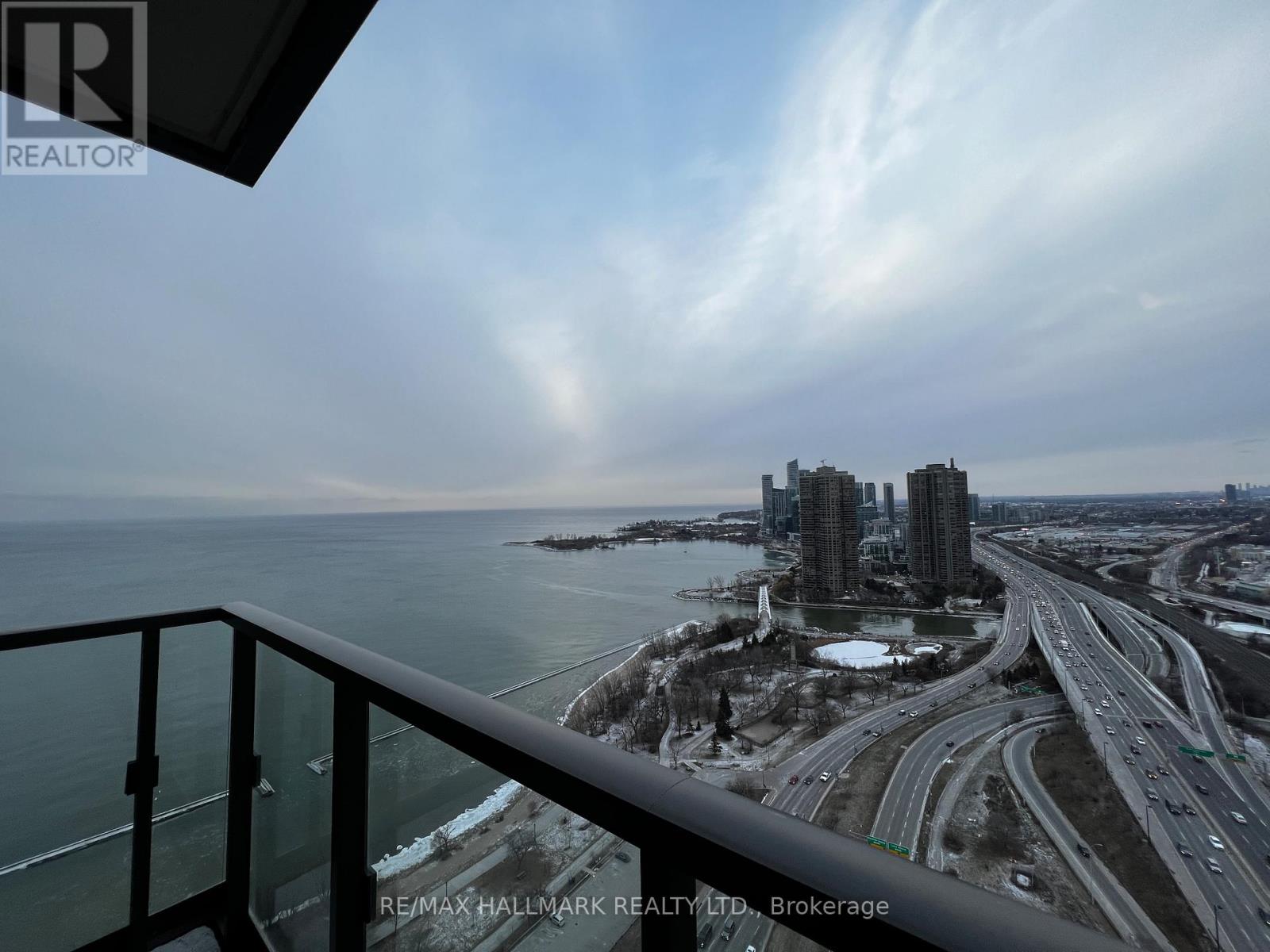 3910 - 1928 Lake Shore Boulevard W, Toronto, Ontario  M6S 1A1 - Photo 34 - W12480858