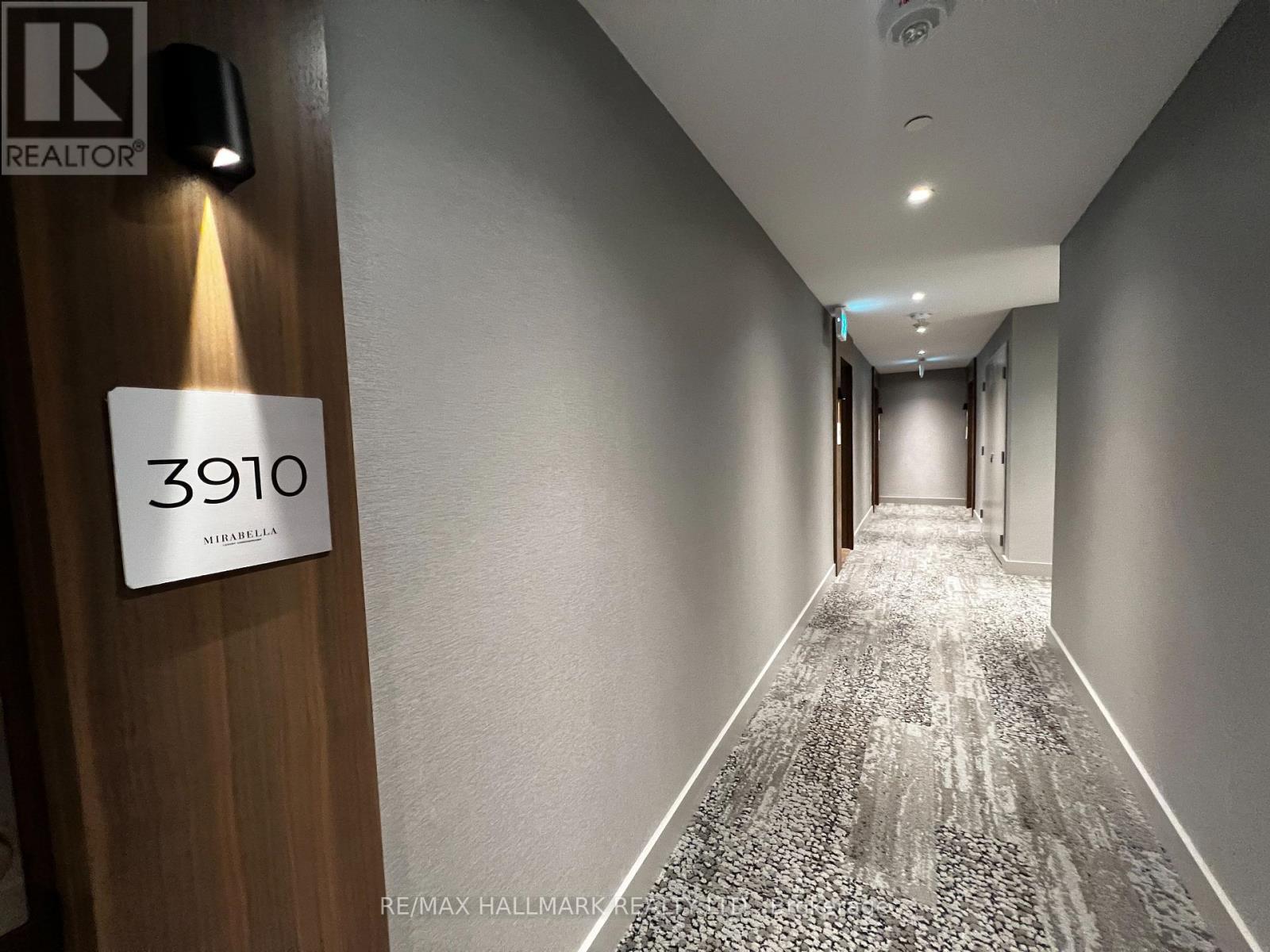 3910 - 1928 Lake Shore Boulevard W, Toronto, Ontario  M6S 1A1 - Photo 8 - W12480858