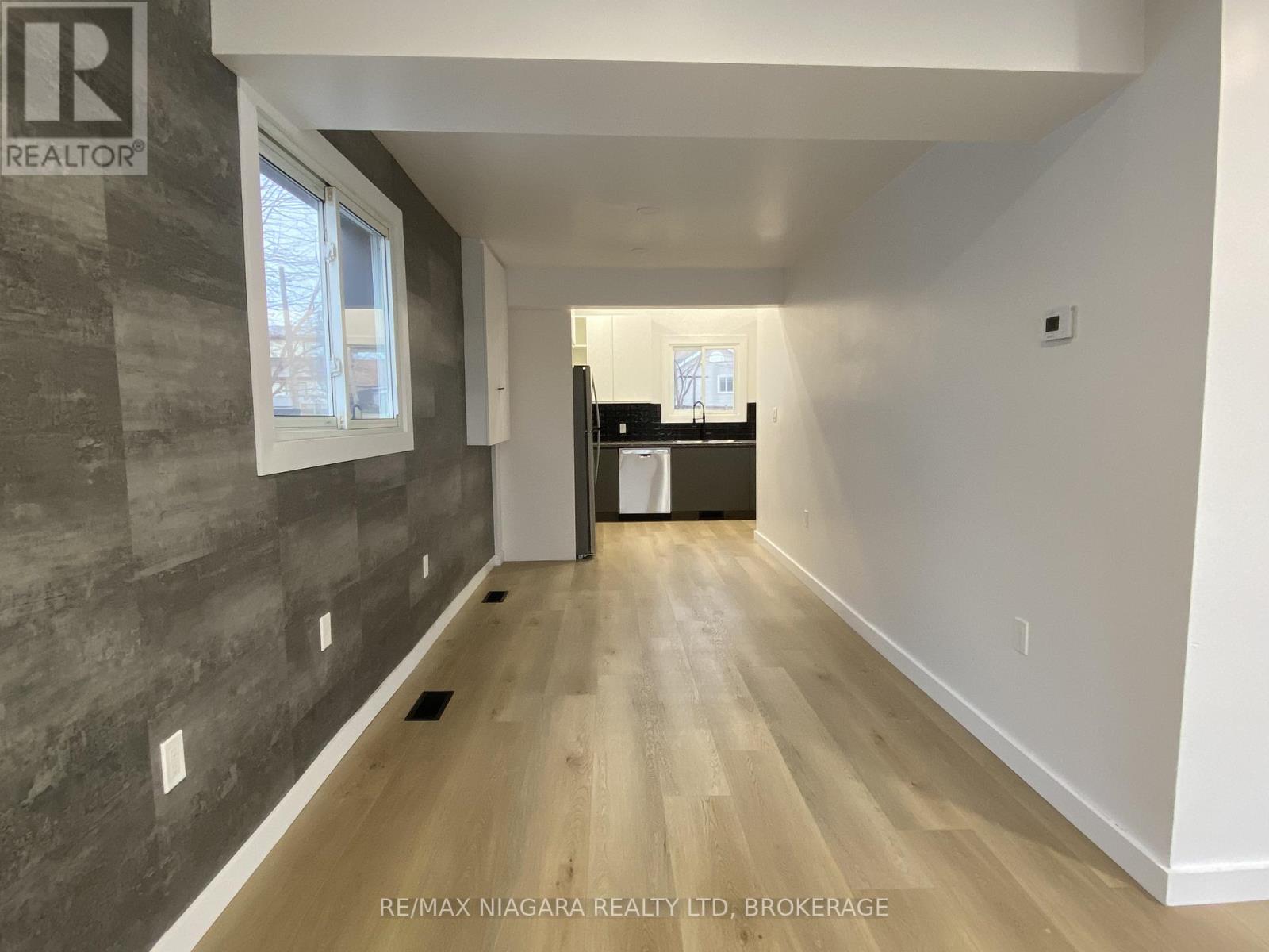 6159 Cadham Street, Niagara Falls, Ontario  L2G 3A3 - Photo 10 - X12480961