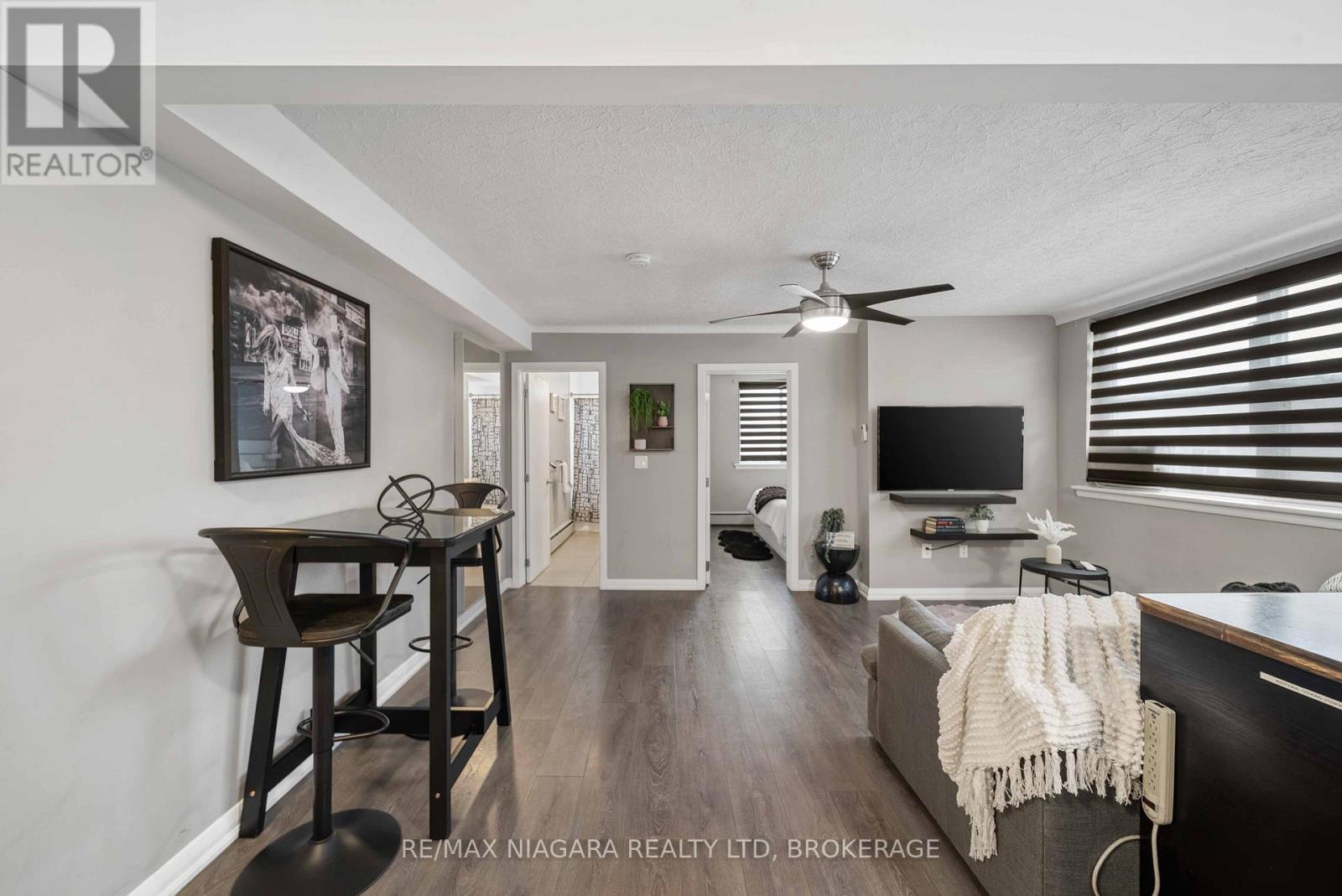 8 - 4538 Huron Street, Niagara Falls, Ontario  L2E 2H3 - Photo 12 - X12480963