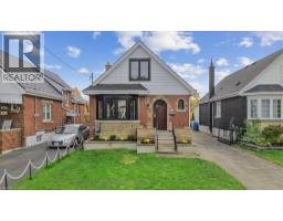 241 HUXLEY Avenue S, Hamilton, Ontario