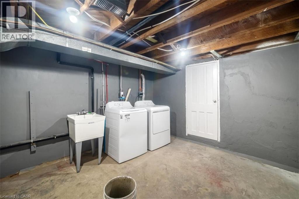 241 Huxley Avenue S, Hamilton, Ontario  L8K 2R2 - Photo 37 - 40777631