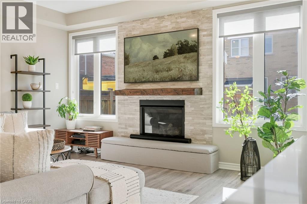 15 Bastia Street, Waterdown, Ontario  L8B 1V3 - Photo 6 - 40778455
