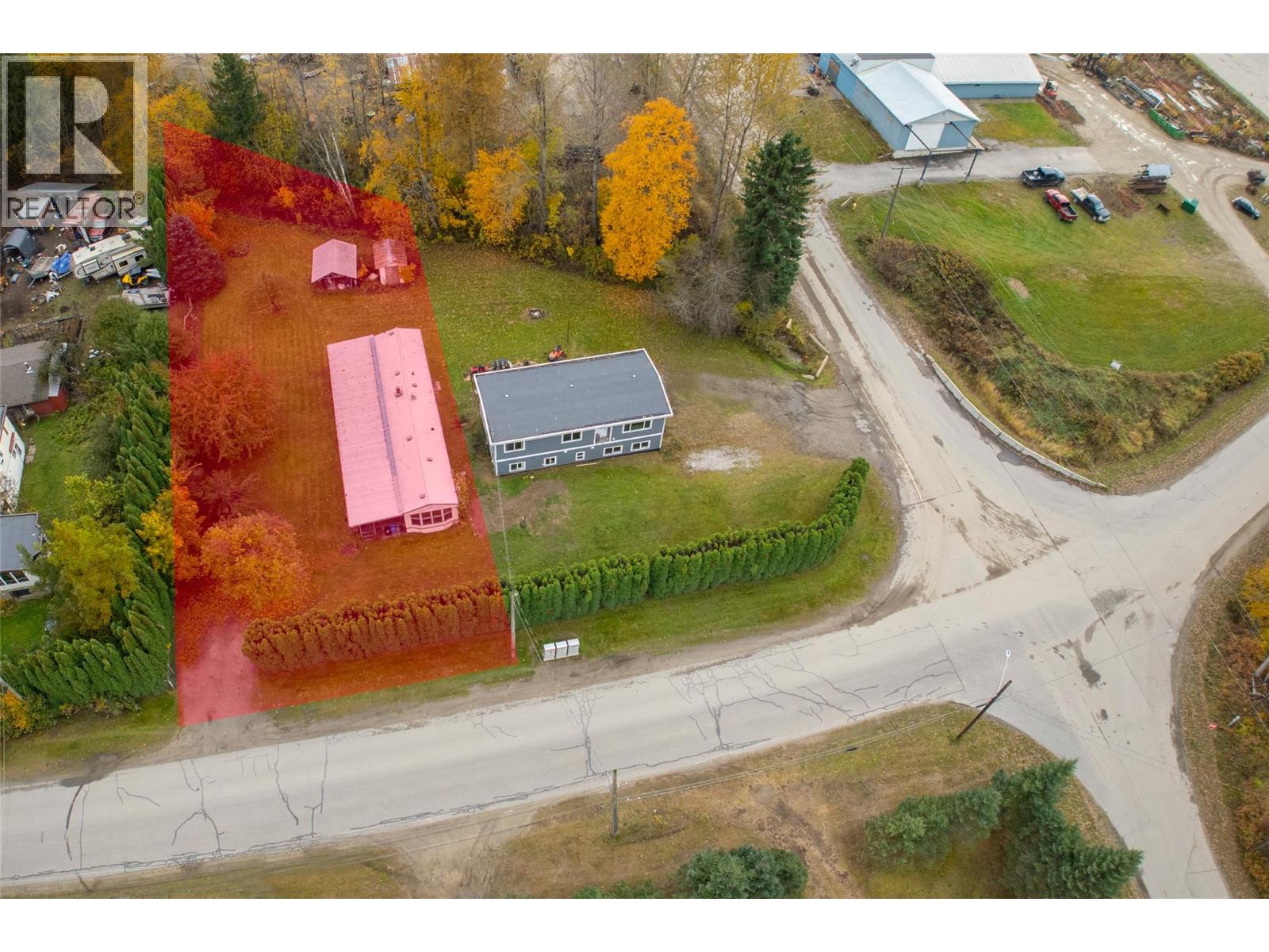 1867 Nixon Road, Revelstoke, British Columbia  V0E 2S0 - Photo 2 - 10365446