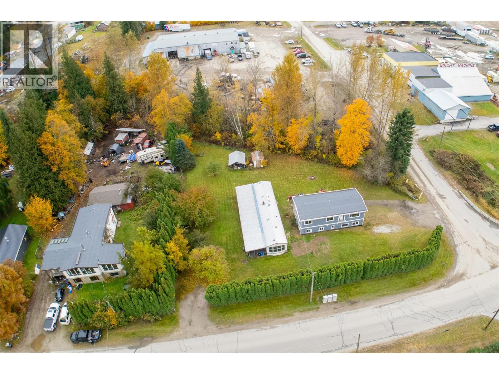 1867 Nixon Road, Revelstoke, British Columbia  V0E 2S0 - Photo 21 - 10365446