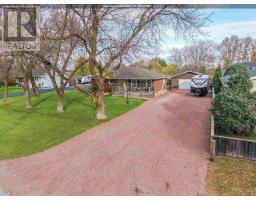 102 Roosevelt Ave, Sault Ste. Marie, Ca