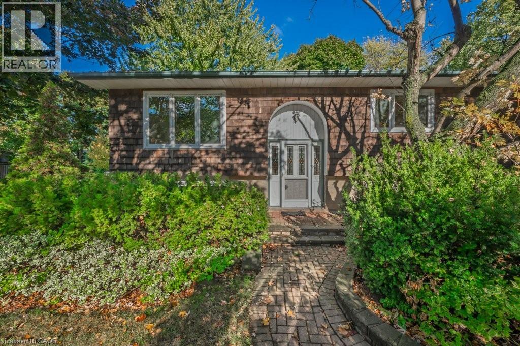 2063 Waters Edge Drive, Oakville, Ontario  L6L 1A3 - Photo 4 - 40782010