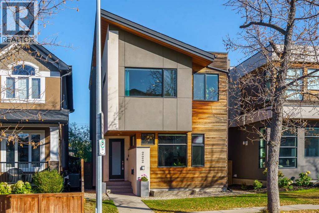 222 10 Street NE, Calgary, Alberta