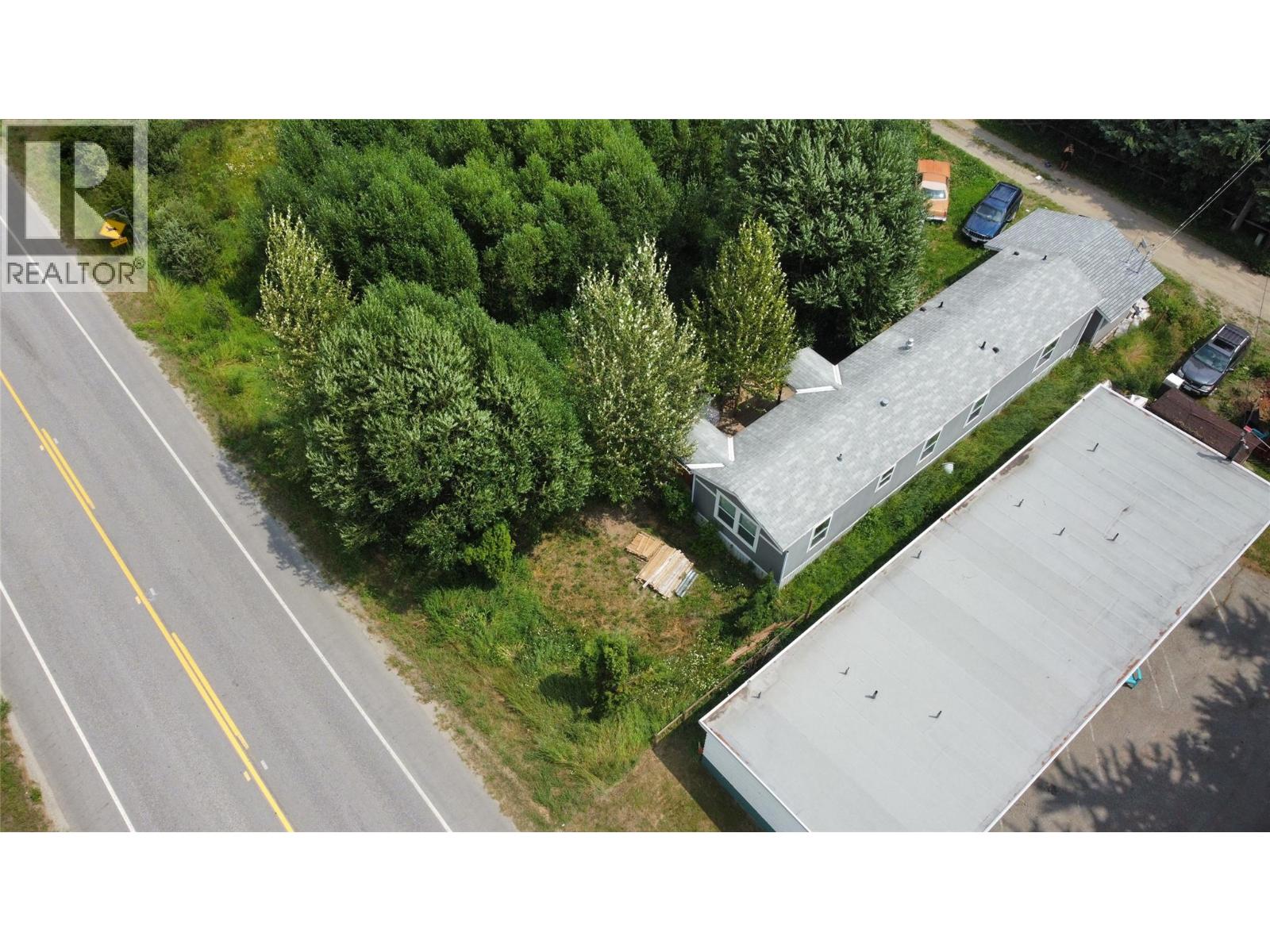 115 Railway Avenue, Salmo, British Columbia  V0G 1Z0 - Photo 4 - 10354950