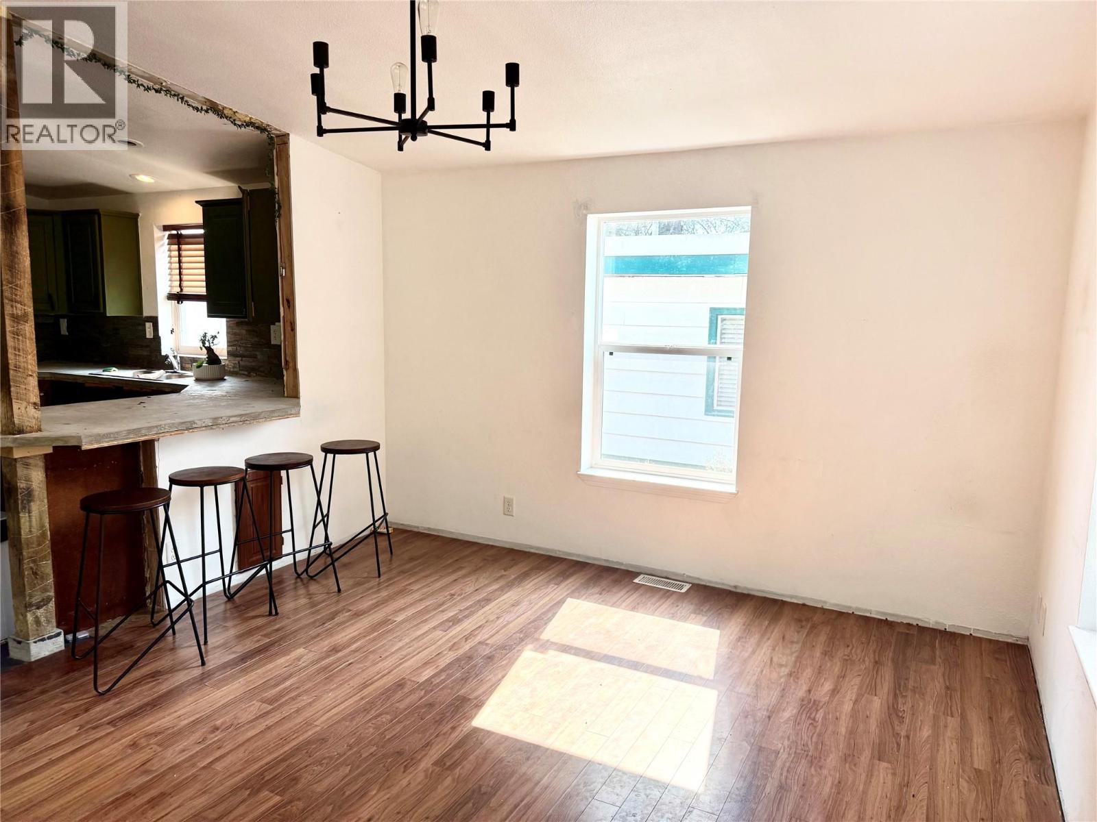 115 Railway Avenue, Salmo, British Columbia  V0G 1Z0 - Photo 16 - 10354950