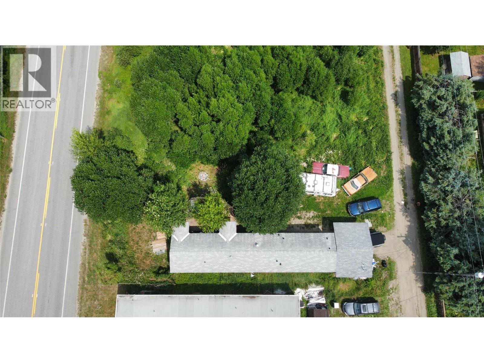 115 Railway Avenue, Salmo, British Columbia  V0G 1Z0 - Photo 5 - 10354950