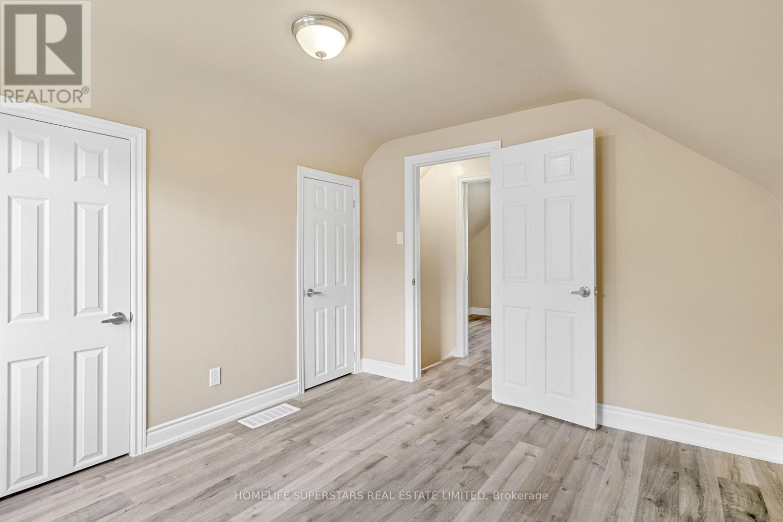13 Lewis Street, Hamilton, Ontario  L8H 6C3 - Photo 16 - X12480832